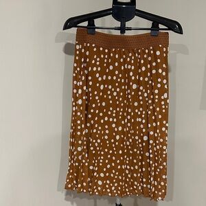 *METRO WEAR* Burnt Orange Skirt w/ White Dots Size Large